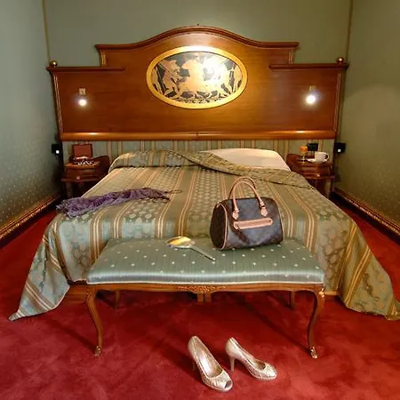 Hotell Royal 4*