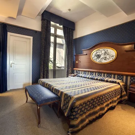 Royal Hotell